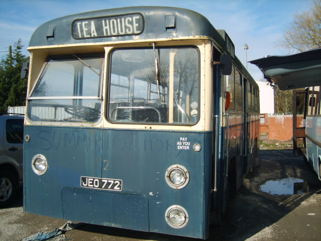 bus 72